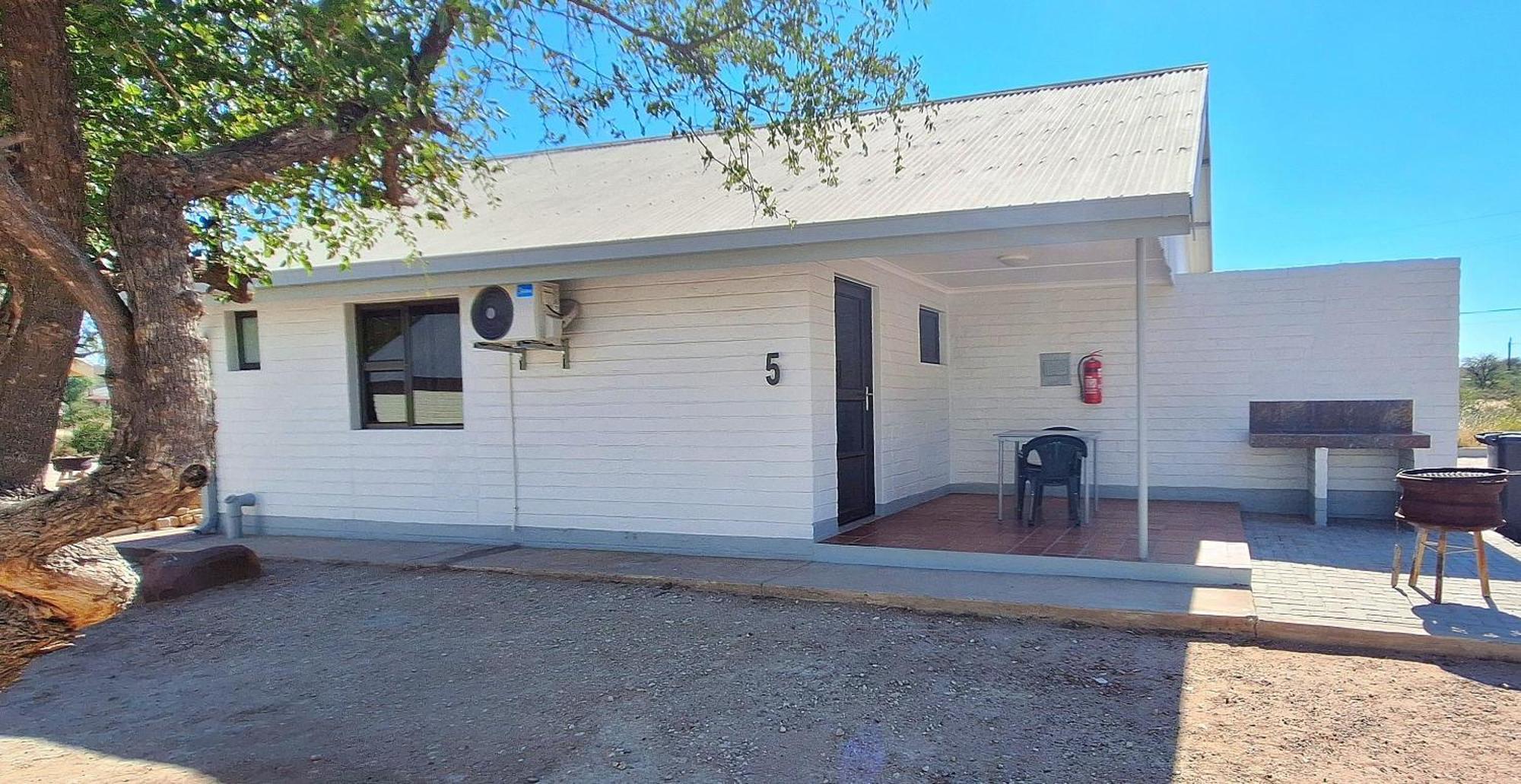 Appartamento East Gate Rest Camp Buitepos Esterno foto