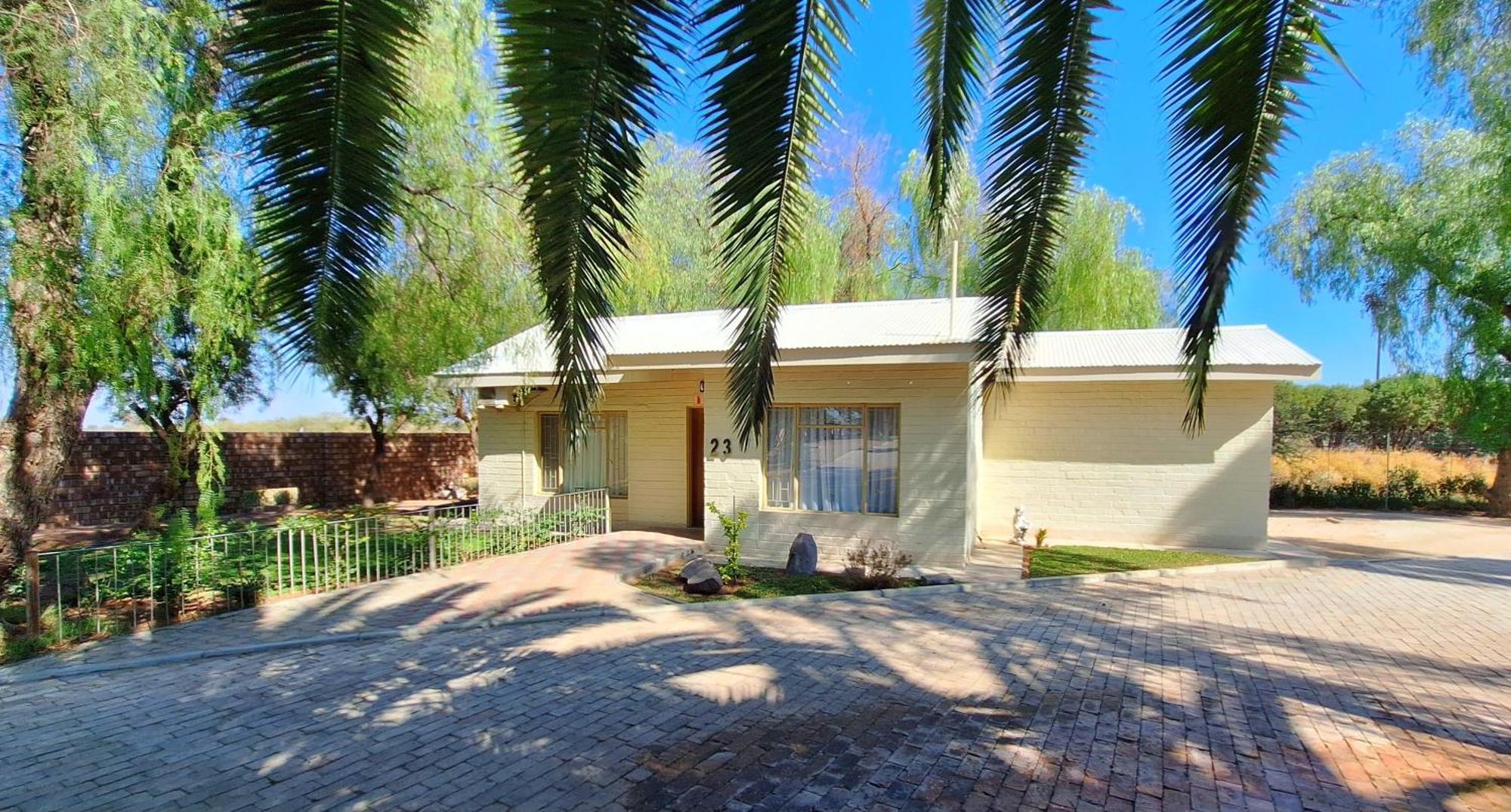 Appartamento East Gate Rest Camp Buitepos Esterno foto
