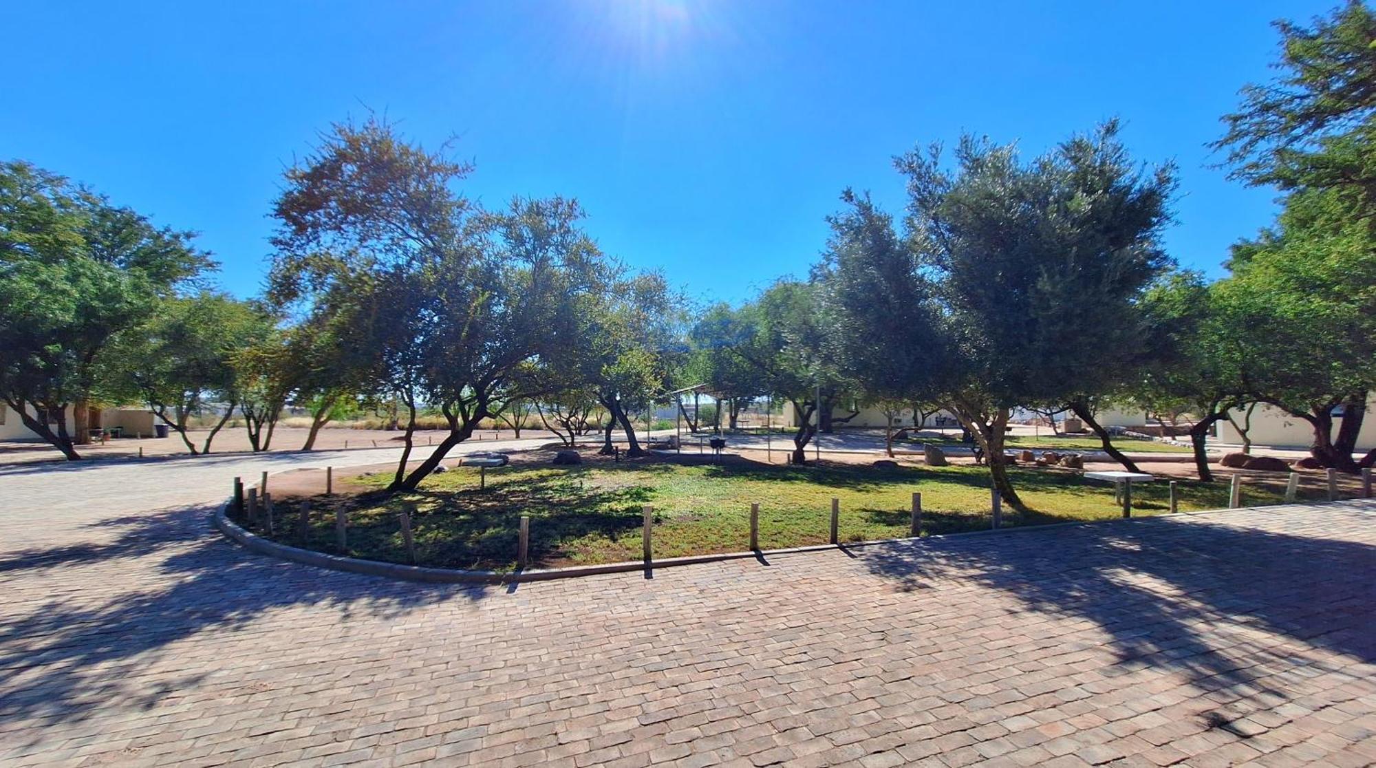 Appartamento East Gate Rest Camp Buitepos Esterno foto