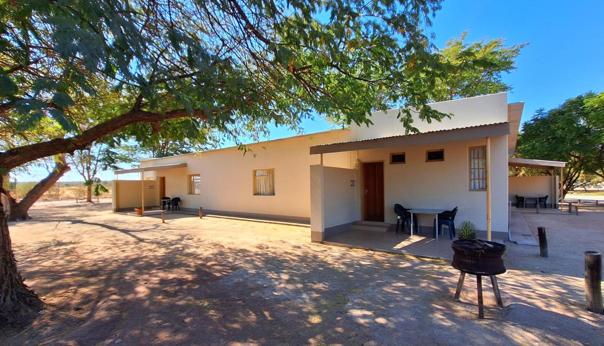 Appartamento East Gate Rest Camp Buitepos Esterno foto